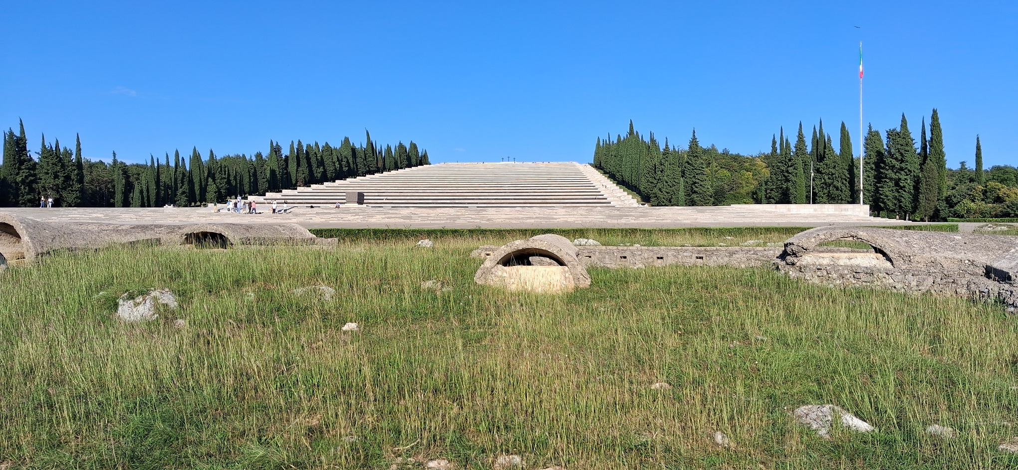 Redipuglia War Memorial - Trench fortifications